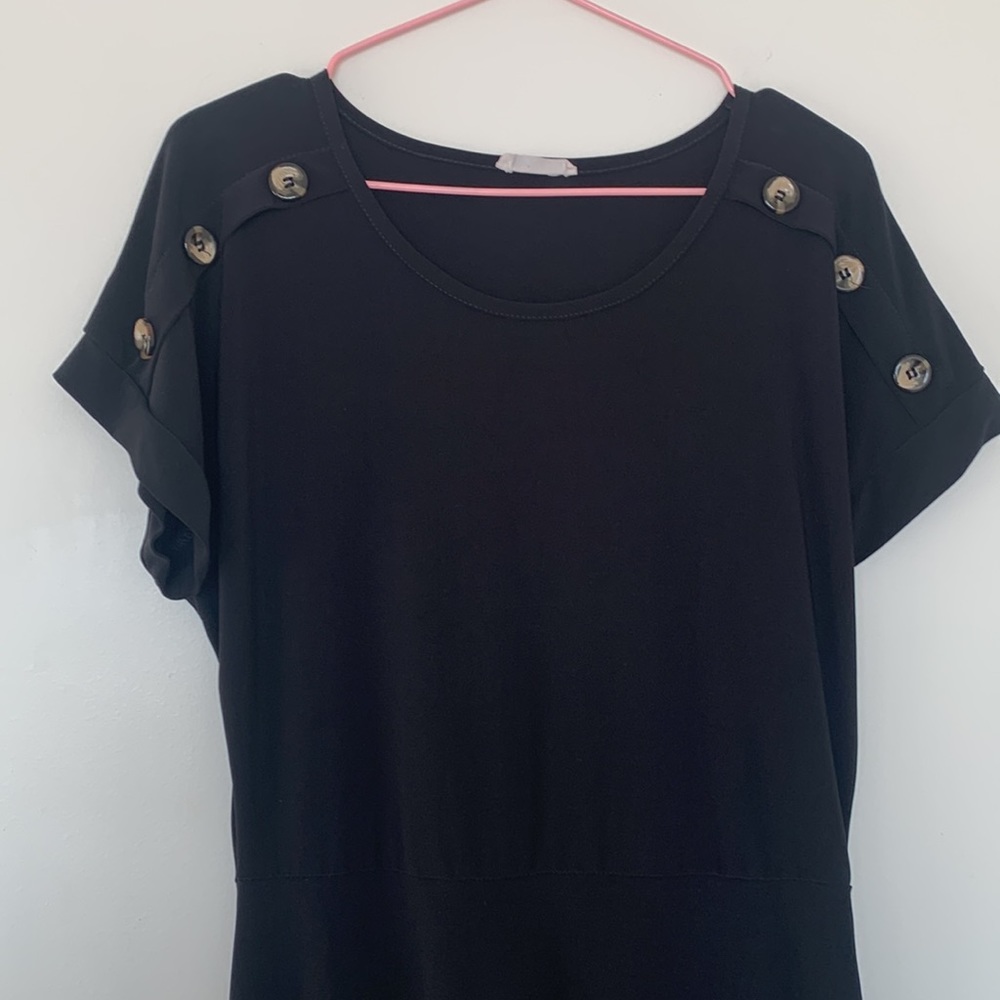 Comfy Casual Black Dress - Picture 2 of 7